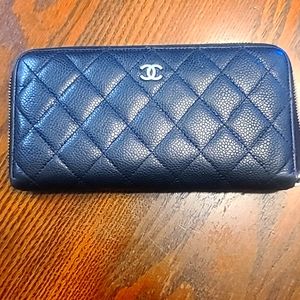 Chanel wallet
